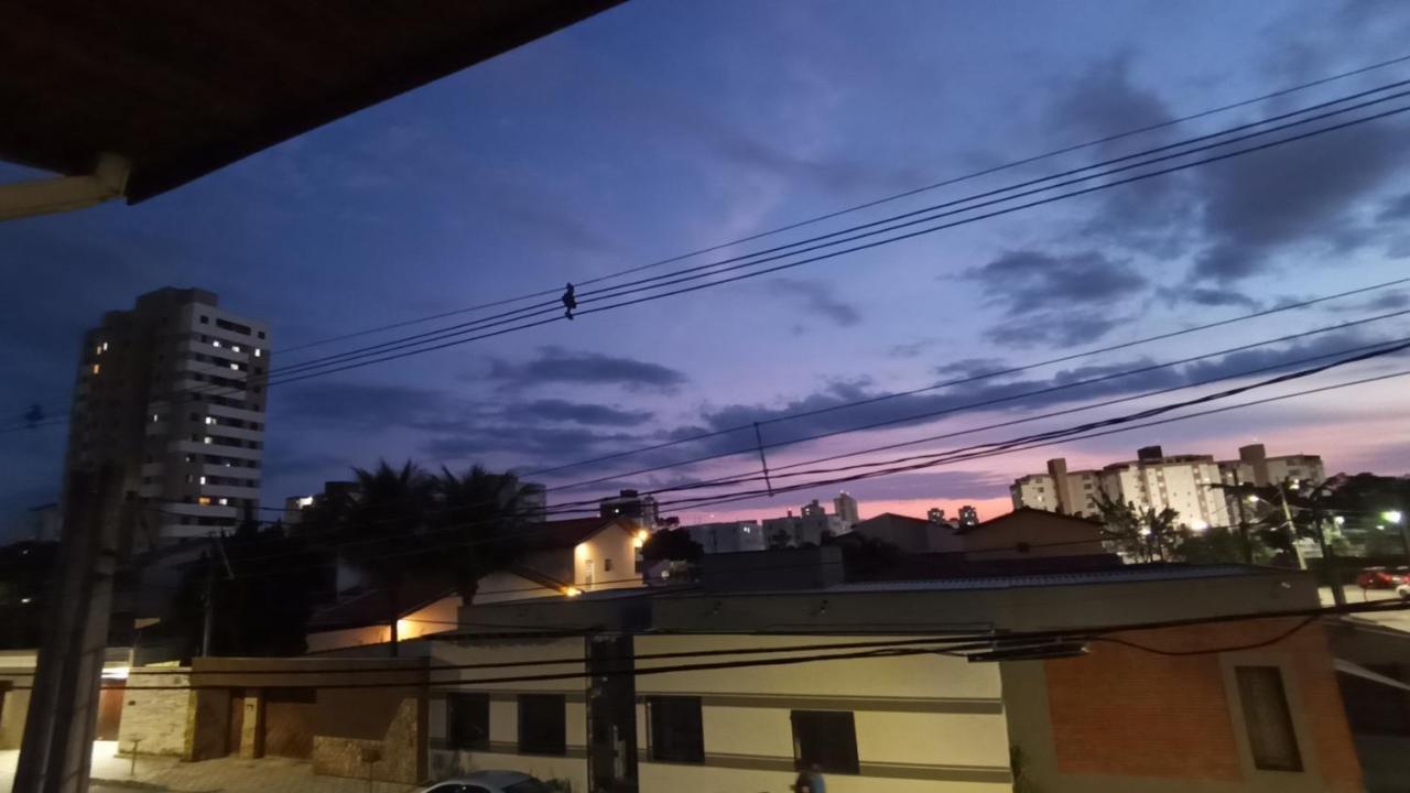 Casa Confortavel, 3 Quartos, Ar Condic. 300 Mega, Taubate