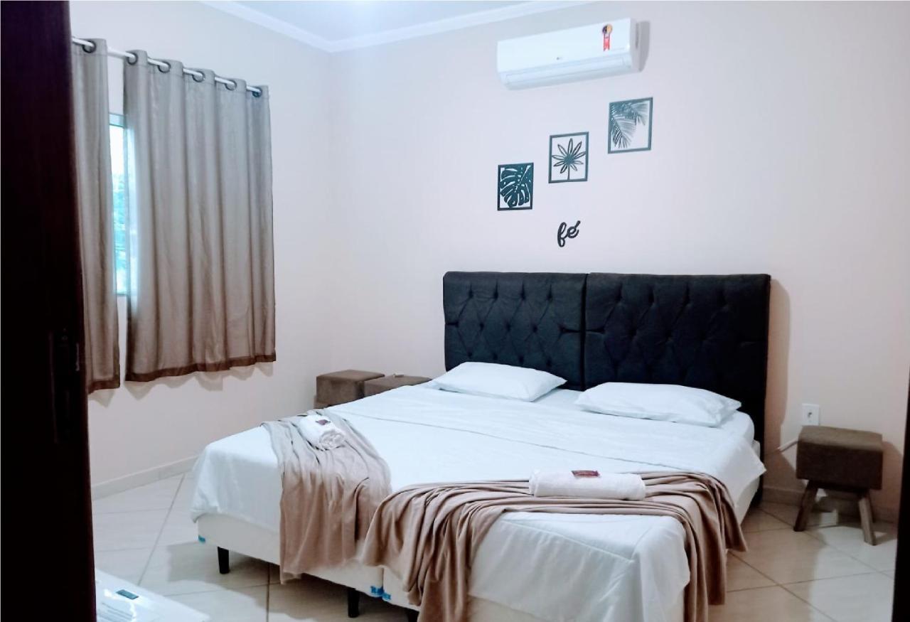Holiday home Casa Confortavel, 3 Quartos, Ar Condic. 300 Mega, *