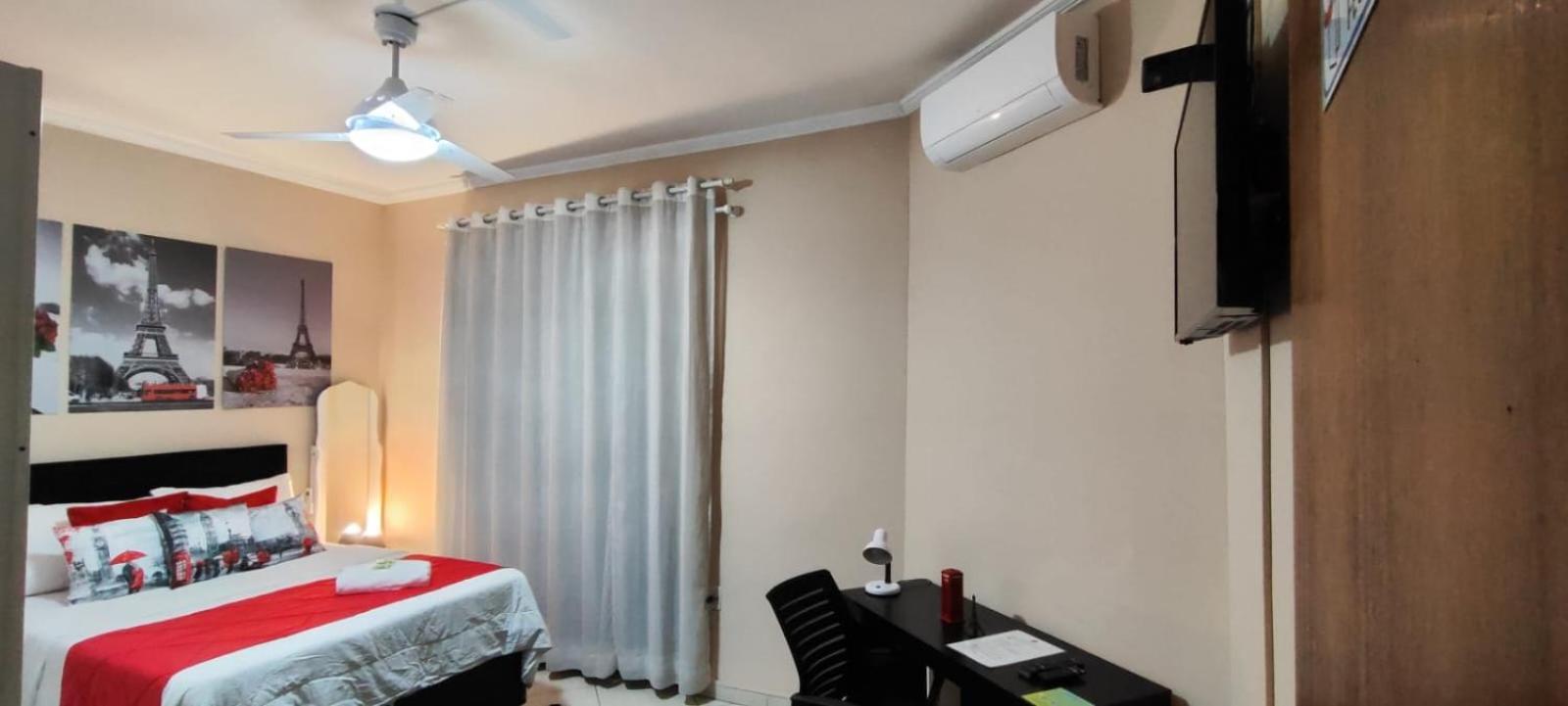 Casa Confortavel, 3 Quartos, Ar Condic. 300 Mega, * Taubate