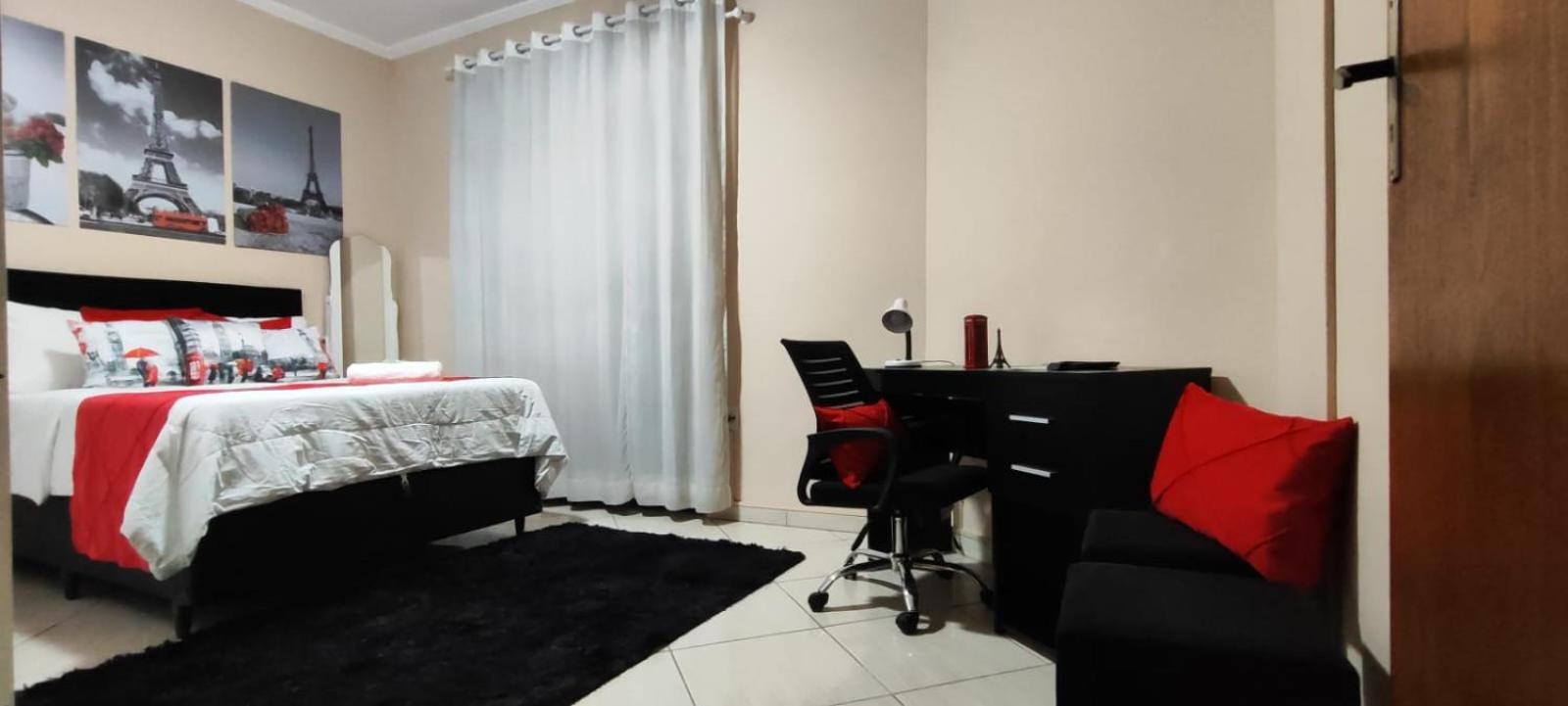 Casa Confortavel, 3 Quartos, Ar Condic. 300 Mega, Holiday home Taubate