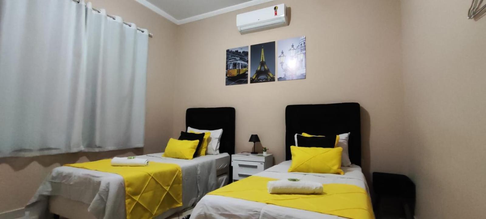 Casa Confortavel, 3 Quartos, Ar Condic. 300 Mega, * Taubate