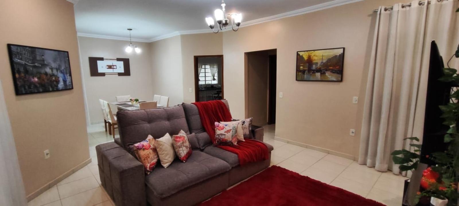 Holiday home Casa Confortavel, 3 Quartos, Ar Condic. 300 Mega, *