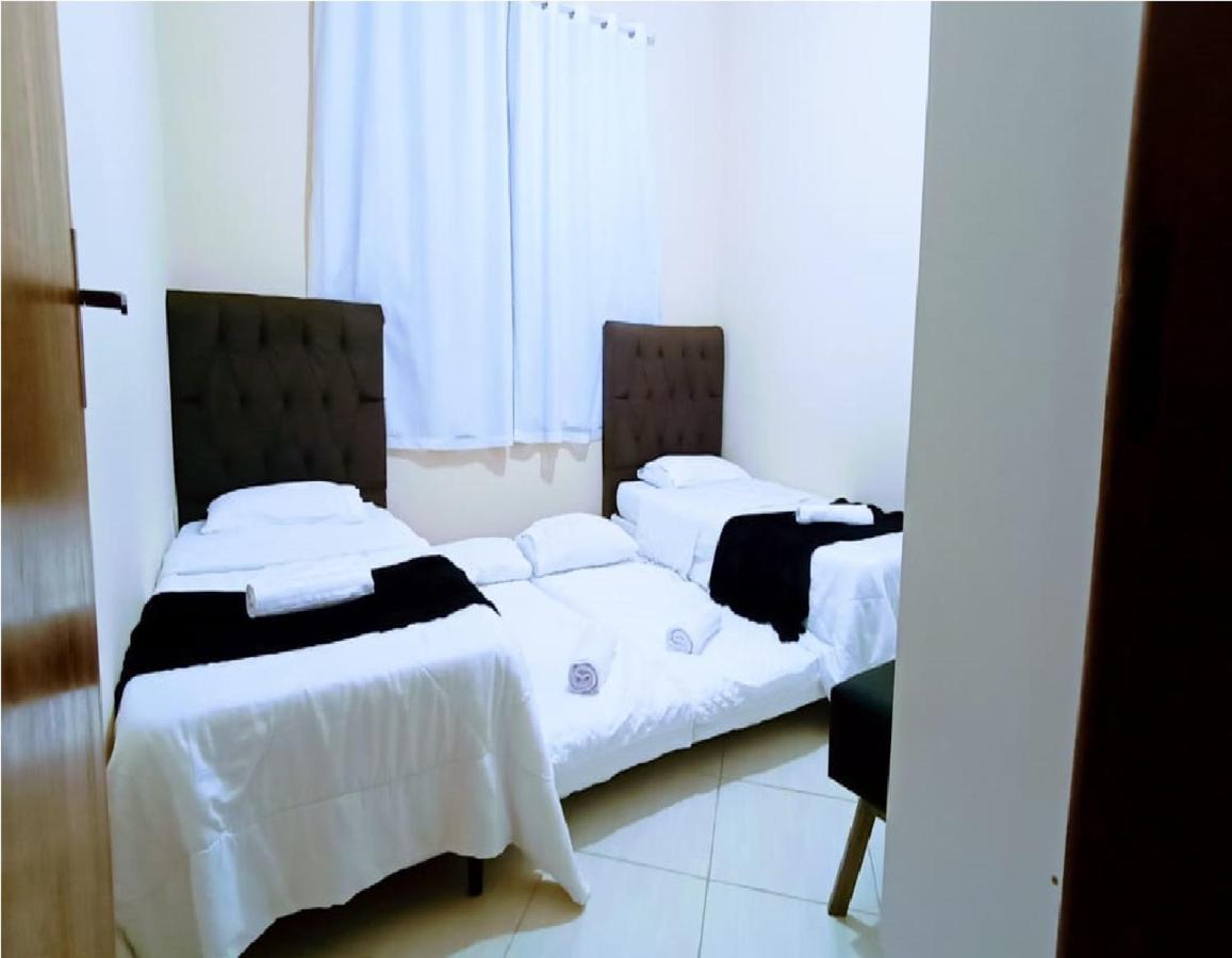 Casa Confortavel, 3 Quartos, Ar Condic. 300 Mega, Holiday home *
